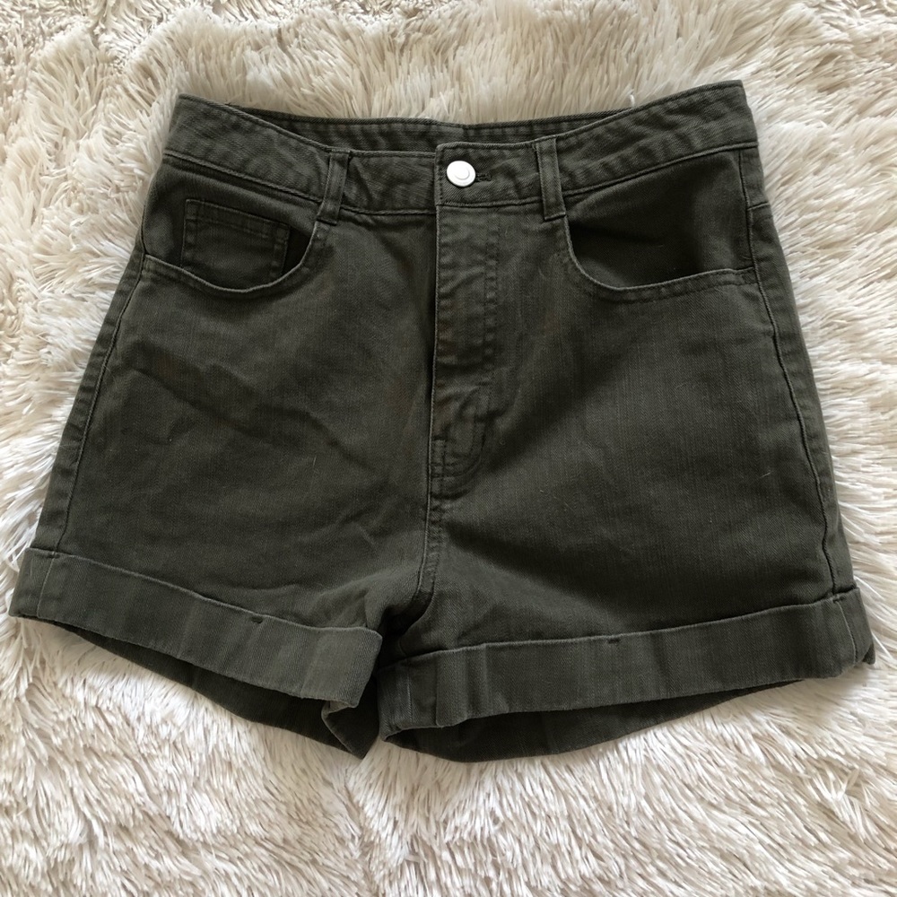 High waisted army green shorts